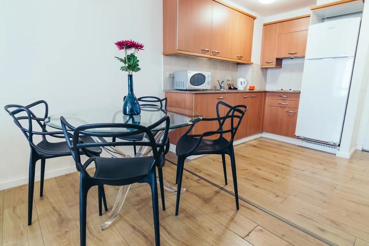 Almog Beach Apt Hotel מלון דירות אלמוג ביץ' Haifa Israel