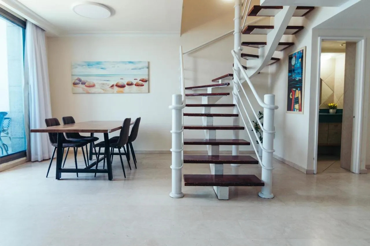 Almog Beach Apt Hotel מלון דירות אלמוג ביץ' Haifa 0*,  Israel
