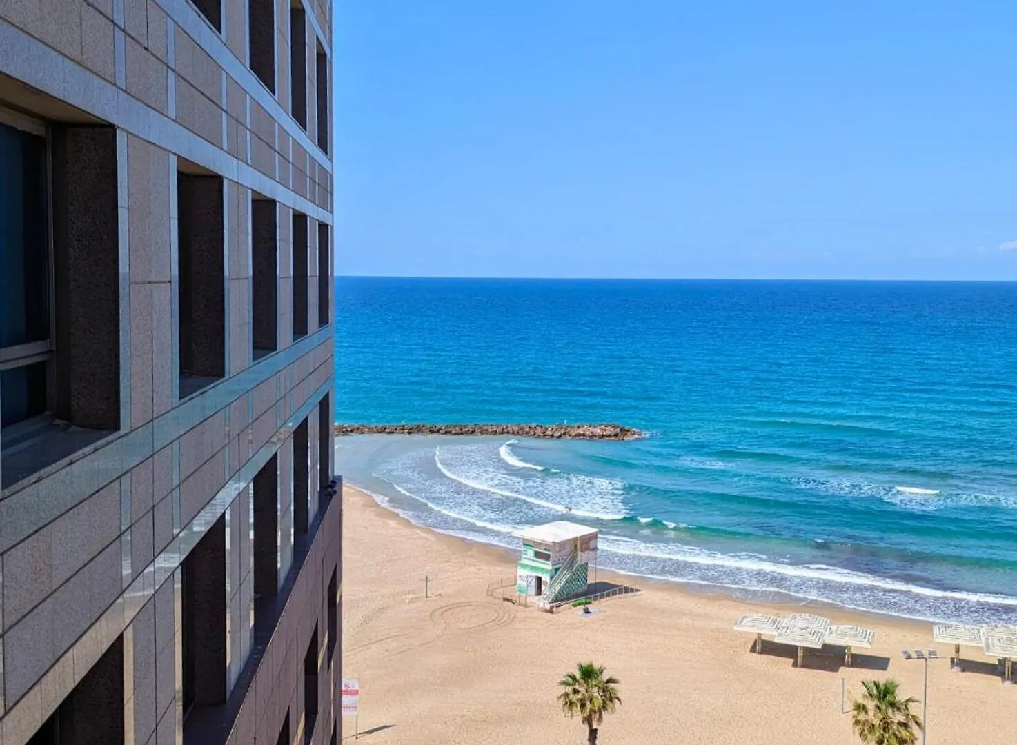 Almog Beach Apt Hotel מלון דירות אלמוג ביץ' Hajfa Apartament